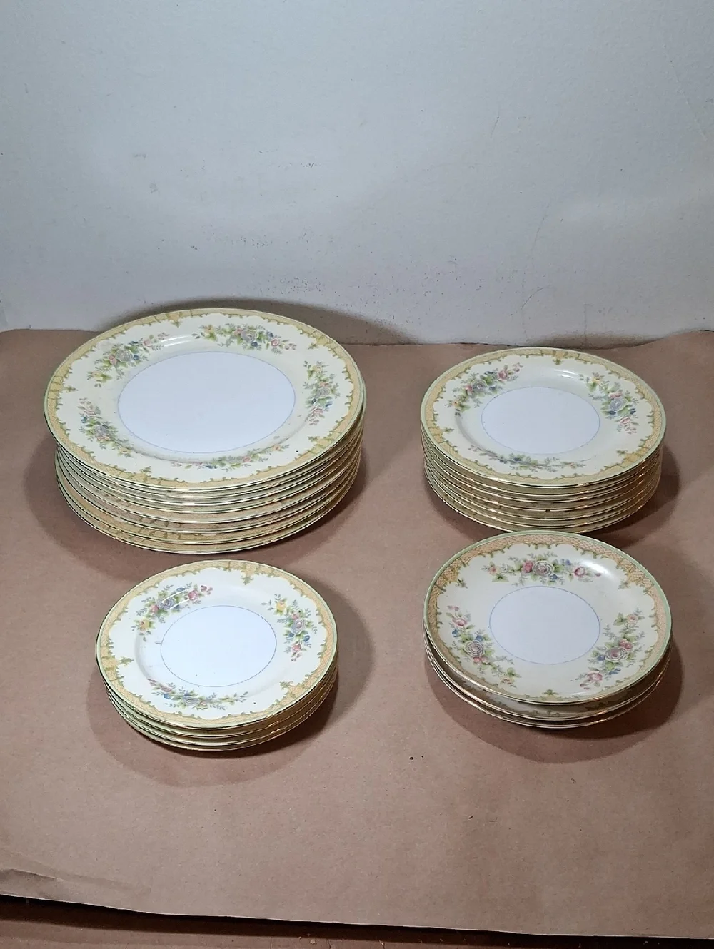22 Noritake China FLORIMONT  Dishes with Gold Trim and Floral Motif Japan